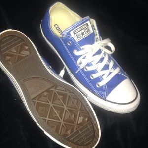 BRAND NEW SNORKEL BLUE CONVERSE SNEAKERS